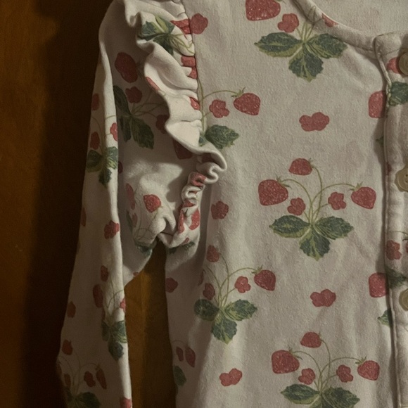 Kate Quinn Girls Size 2t Strawberry Print Kids Jumpsuit - Picture 4 of 5